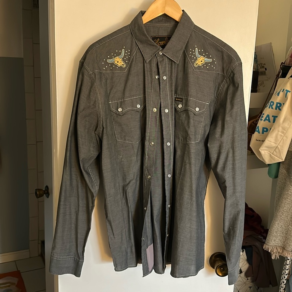Howler Bros Gaucho Snap Shirt Mens Large Gray Paranormal Desert Skulls UFO
